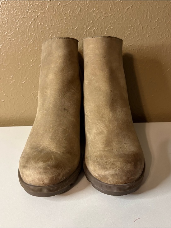 Sorel Shoes - Sorel Tan Suede Ankle Booties